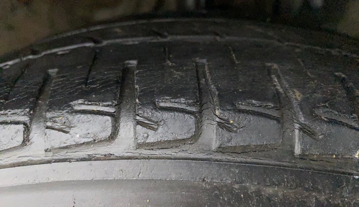 2015 Honda City 1.5L I-VTEC VX, Petrol, Manual, 44,078 km, Right Front Tyre Tread