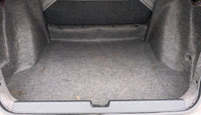 2015 Honda City 1.5L I-VTEC VX, Petrol, Manual, 44,078 km, Boot Inside