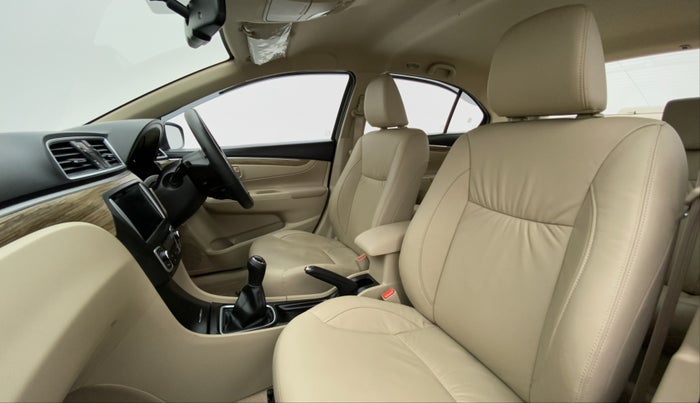 2021 Maruti Ciaz ALPHA 1.5 MT VTVT SHVS, Petrol, Manual, 5,970 km, Right Side Front Door Cabin