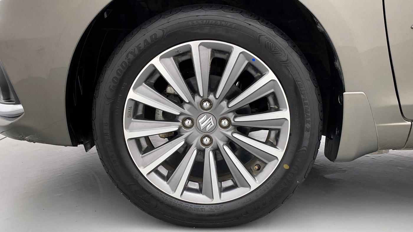 2021 Maruti Ciaz ALPHA 1.5 MT VTVT SHVS, Petrol, Manual, 5,970 km, Left Front Wheel