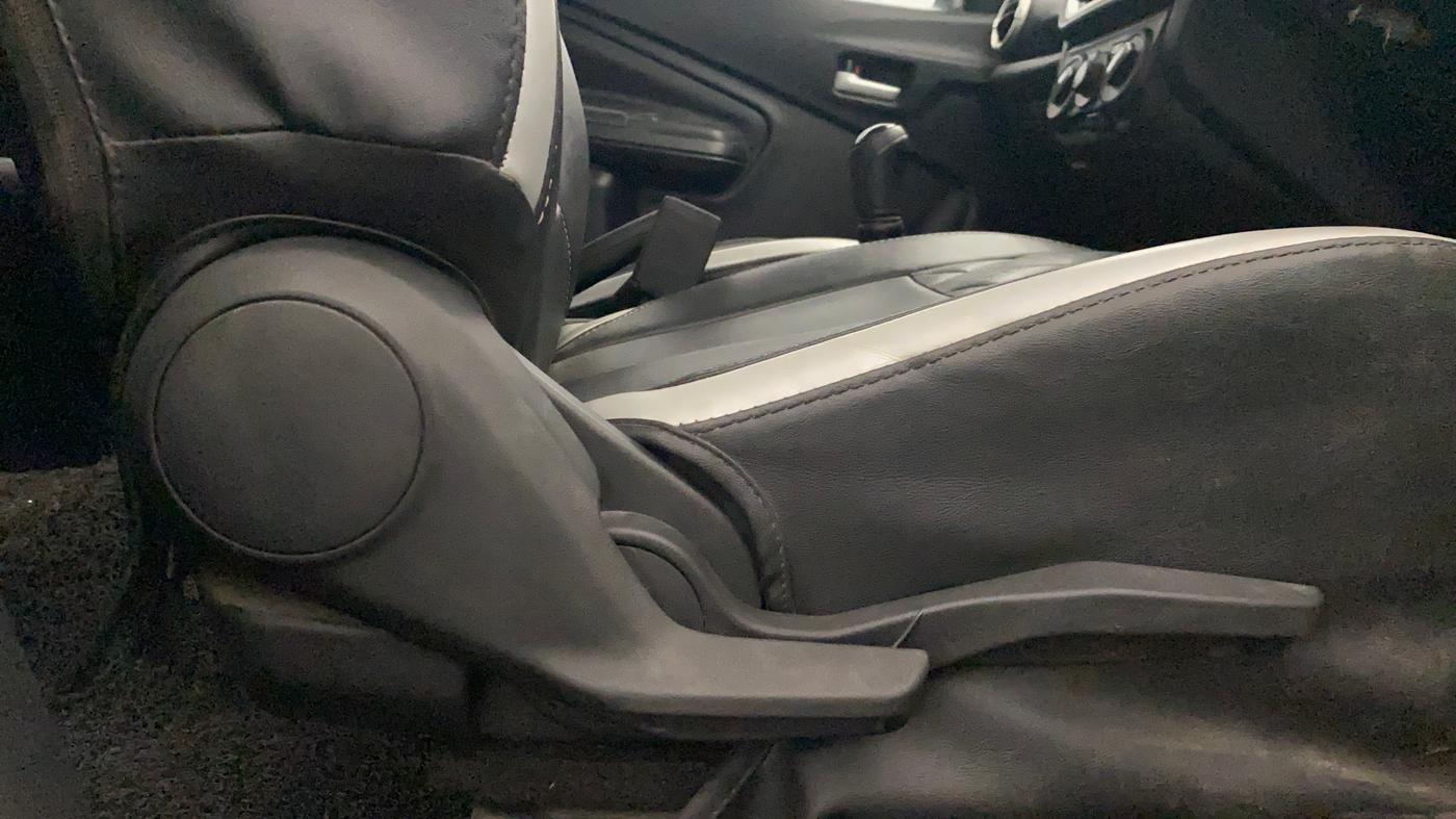 2024 Maruti Celerio ZXI PLUS, Petrol, Manual, 13,399 km, Driver Side Adjustment Panel