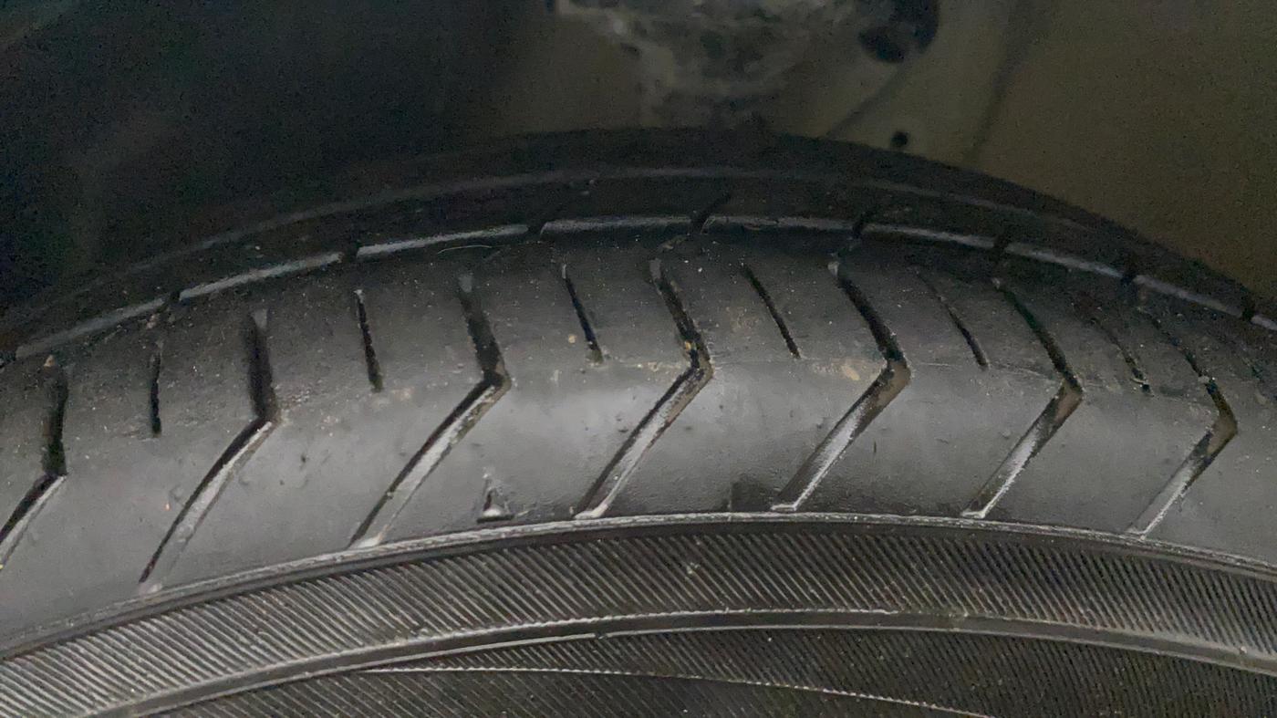 2024 Maruti Celerio ZXI PLUS, Petrol, Manual, 13,399 km, Left Front Tyre Tread