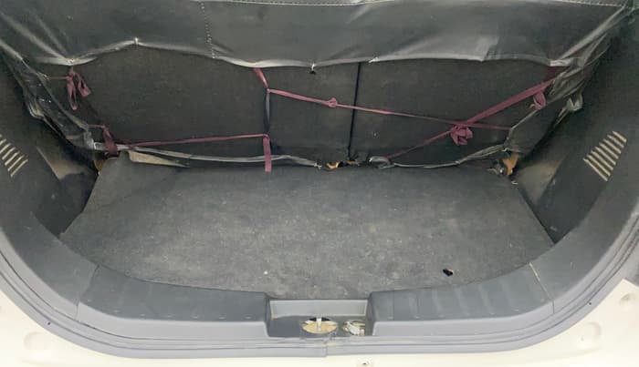 2018 Maruti Wagon R 1.0 VXI AMT, Petrol, Automatic, 55,821 km, Boot Inside