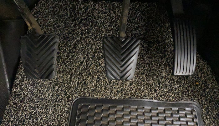 2016 Hyundai Elite i20 MAGNA 1.2, Petrol, Manual, 1,46,409 km, Pedals