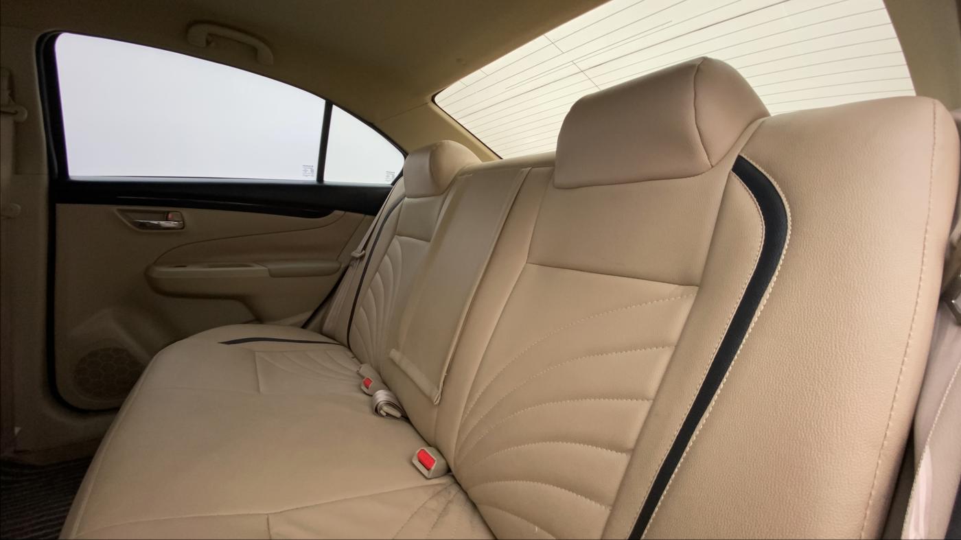 2017 Maruti Ciaz DELTA 1.4 AT PETROL, Petrol, Automatic, 36,066 km, Right Side Rear Door Cabin