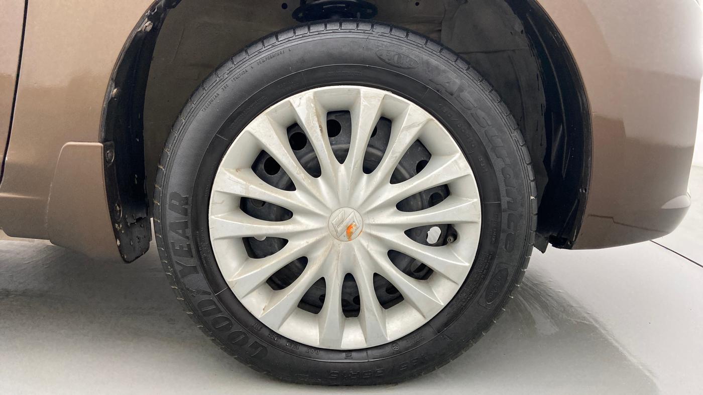 2017 Maruti Ciaz DELTA 1.4 AT PETROL, Petrol, Automatic, 36,066 km, Right Front Wheel