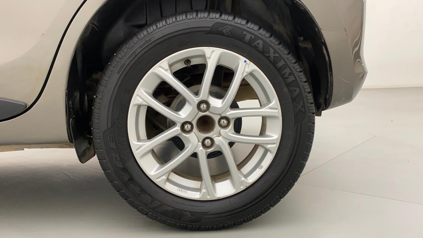 2018 Maruti Swift ZXI AMT, Petrol, Automatic, 40,025 km, Left Rear Wheel