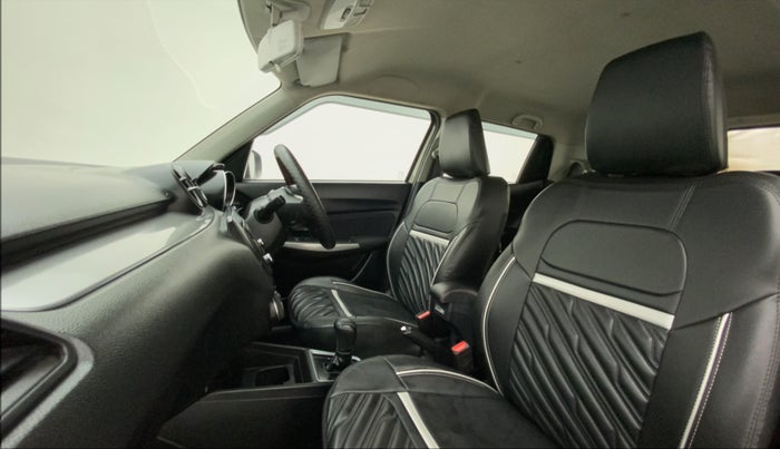 2018 Maruti Swift ZXI AMT, Petrol, Automatic, 40,025 km, Right Side Front Door Cabin
