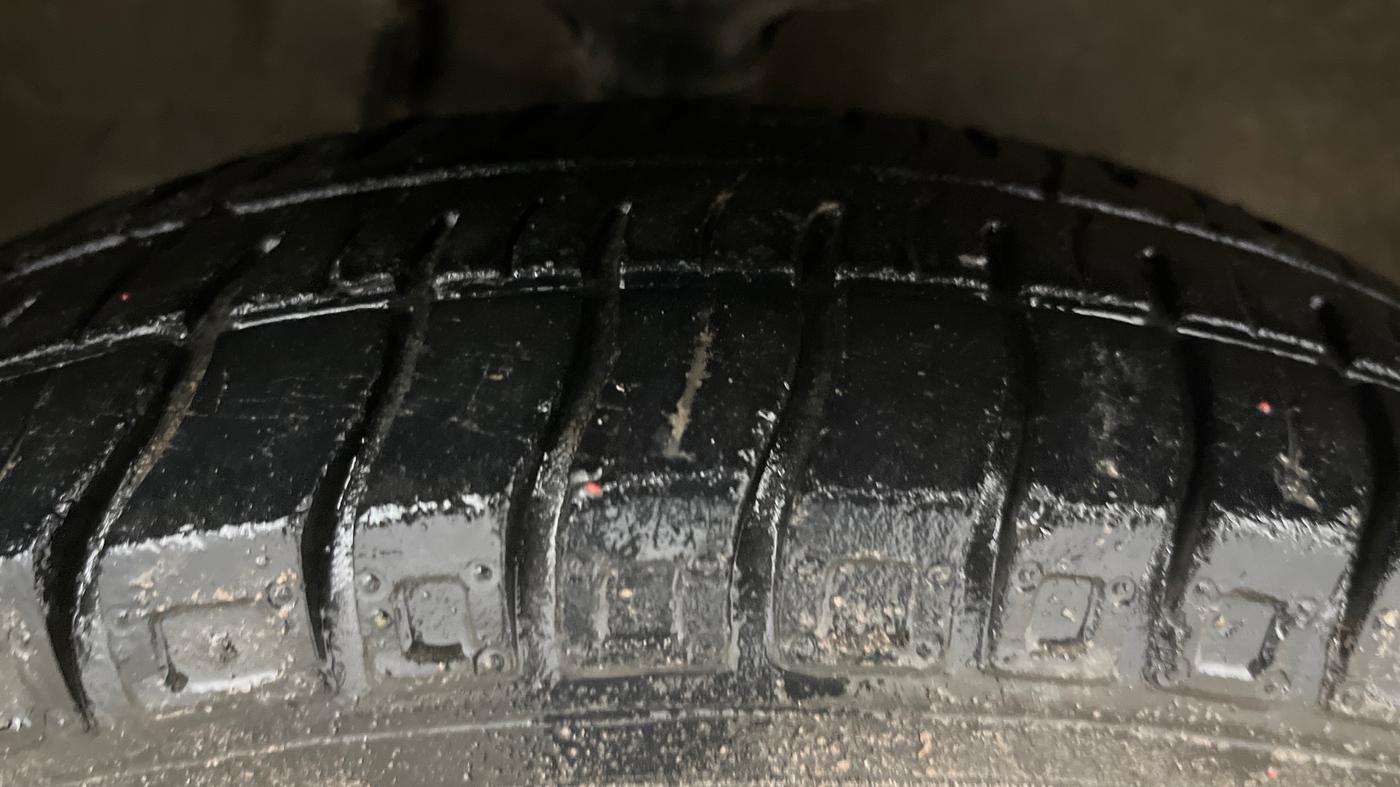 2016 Maruti Alto 800 LXI, Petrol, Manual, 31,196 km, Right Front Tyre Tread