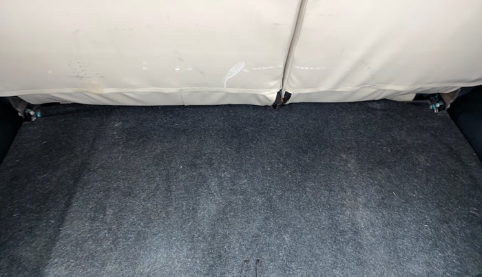 2013 Maruti Wagon R 1.0 VXI, Petrol, Manual, 57,715 km, Boot Inside