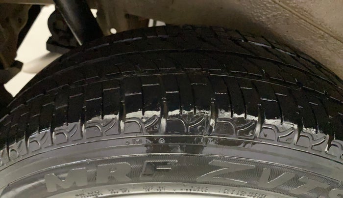 2013 Maruti Wagon R 1.0 VXI, Petrol, Manual, 57,715 km, Right Rear Tyre Tread