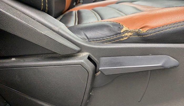 2013 Ford Ecosport TITANIUM 1.5L DIESEL, Diesel, Manual, 92,476 km, Driver Side Adjustment Panel