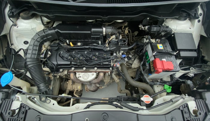 2020 Maruti XL6 ZETA SHVS, Petrol, Manual, 22,879 km, Engine Bonet View