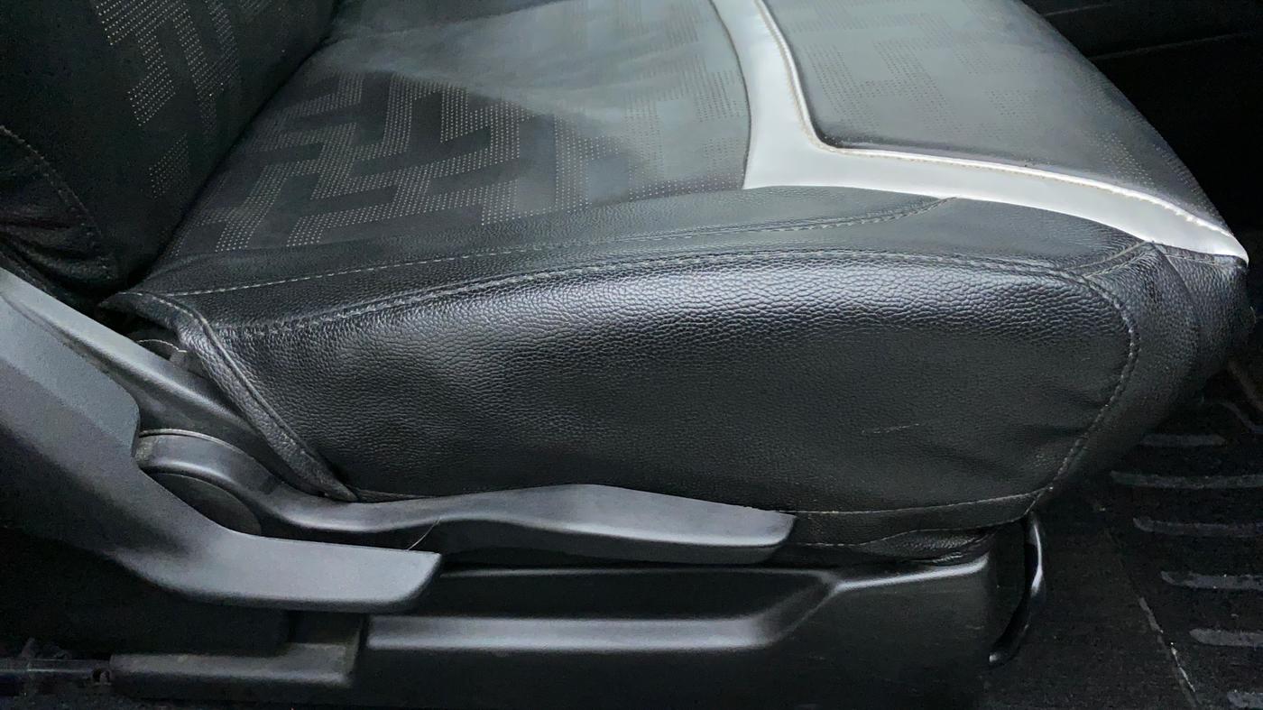 2020 Maruti XL6 ZETA SHVS, Petrol, Manual, 22,879 km, Driver Side Adjustment Panel