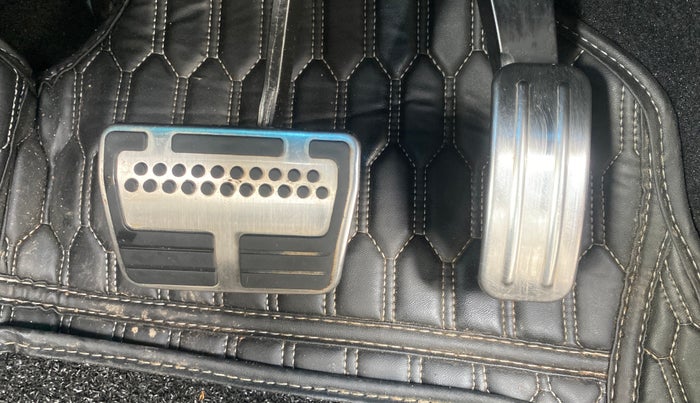 2018 Ford Ecosport TITANIUM + 1.5L PETROL AT, Petrol, Automatic, 90,902 km, Pedals