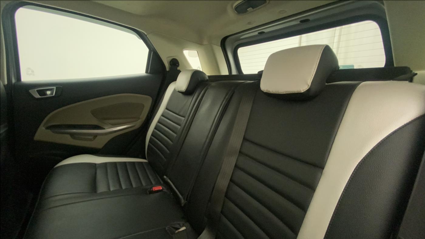 2020 Ford Ecosport TITANIUM + 1.5L DIESEL, Diesel, Manual, 65,037 km, Right Side Rear Door Cabin