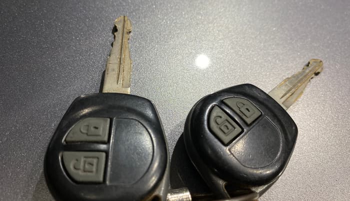 2016 Maruti Swift VXI, Petrol, Manual, 52,632 km, Key Close Up