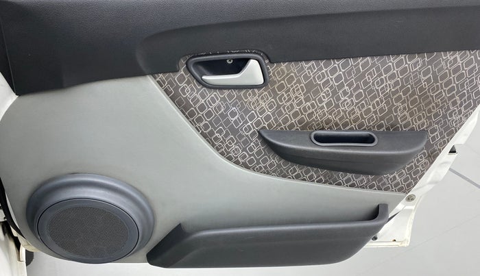 2017 Maruti Alto 800 LXI, Petrol, Manual, 71,159 km, Driver Side Door Panels Control