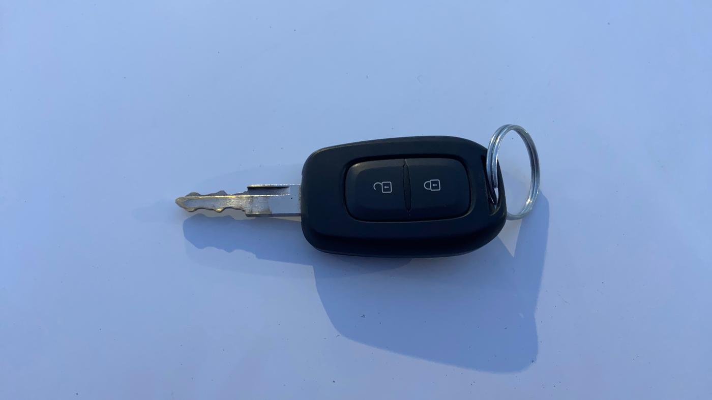 2024 Renault Kwid RXL 1.0 (O), Petrol, Manual, 10,971 km, Key Close Up
