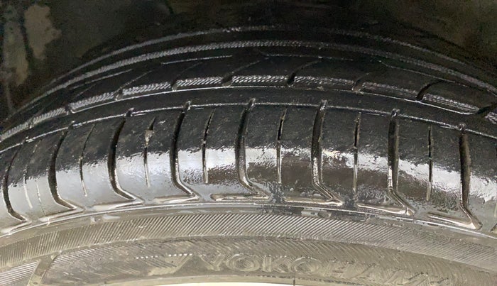 2019 Hyundai Verna 1.6 VTVT SX (O) AT, Petrol, Automatic, 98,649 km, Left Front Tyre Tread