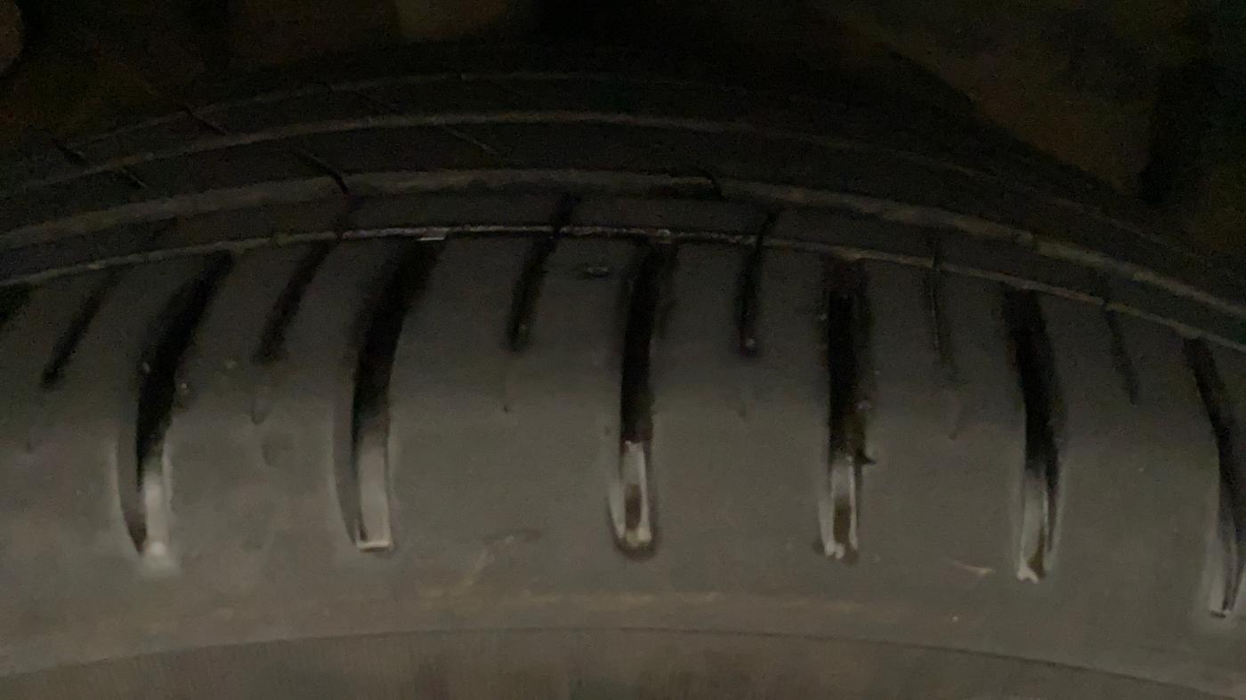 2021 MG HECTOR SHARP 1.5 DCT PETROL, Petrol, Automatic, 20,465 km, Left Rear Tyre Tread