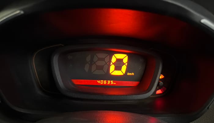 2016 Renault Kwid RXT 0.8, Petrol, Manual, 40,624 km, Odometer Image