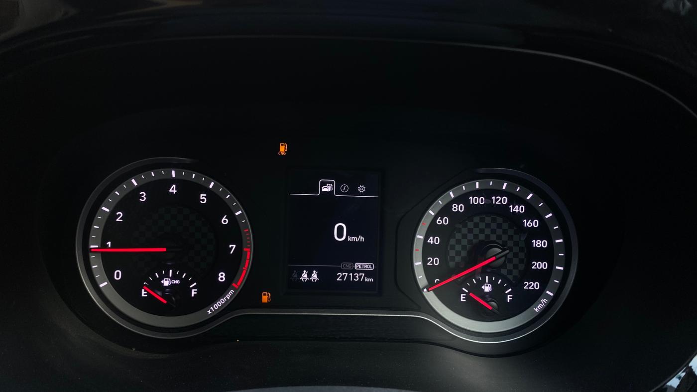 2024 Hyundai AURA SX 1.2 CNG, CNG, Manual, 27,116 km, Odometer Image