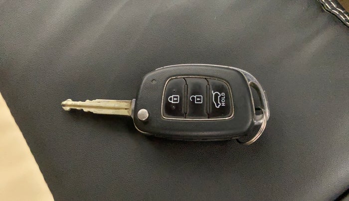 2019 Hyundai Elite i20 SPORTZ PLUS  1.2 CVT, Petrol, Automatic, 91,121 km, Key Close Up