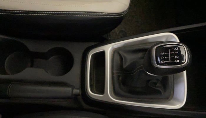 2021 Hyundai VENUE SX 1.0 TURBO IMT, Petrol, Manual, 47,826 km, Gear Lever