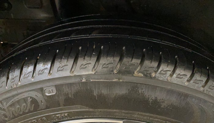 2021 Hyundai VENUE SX 1.0 TURBO IMT, Petrol, Manual, 47,826 km, Right Rear Tyre Tread