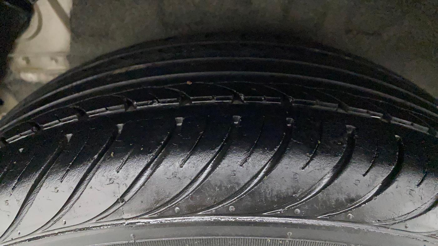 2011 Hyundai i20 SPORTZ (O) 1.2, Petrol, Manual, 38,276 km, Right Rear Tyre Tread