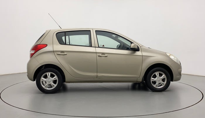 2011 Hyundai i20 SPORTZ (O) 1.2, Petrol, Manual, 38,276 km, Right Side View