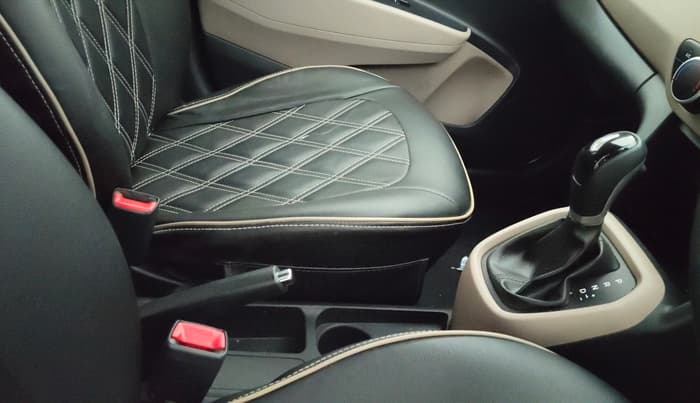 2017 Hyundai Grand i10 SPORTZ (O) AT 1.2 KAPPA VTVT, Petrol, Automatic, 17,875 km, Gear Lever