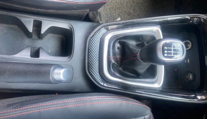 2023 KIA SONET GTX PLUS 1.0 IMT, Petrol, Manual, 22,505 km, Gear Lever