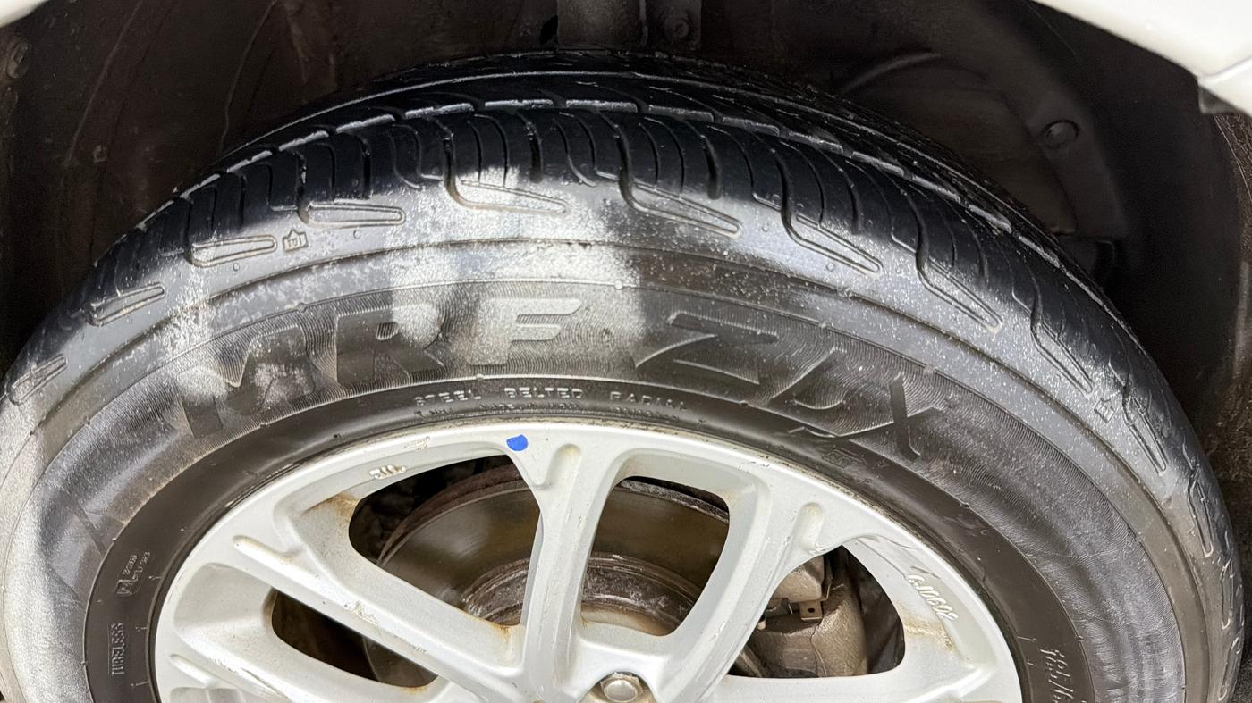 2022 Maruti Swift ZXI, Petrol, Manual, 61,672 km, Right Front Tyre Tread