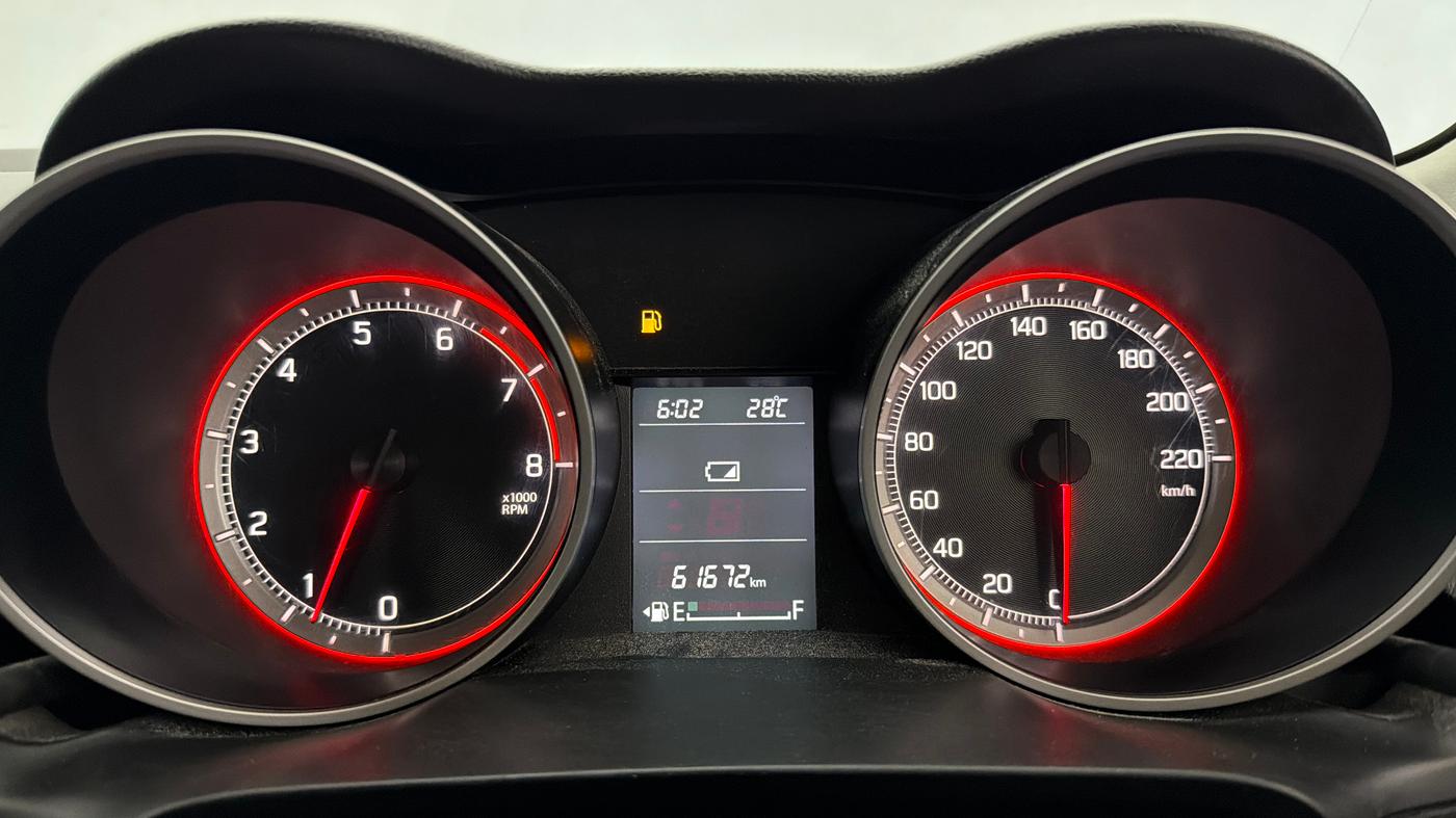 2022 Maruti Swift ZXI, Petrol, Manual, 61,672 km, Odometer Image
