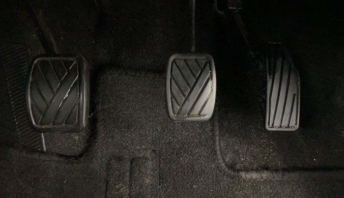 2019 Maruti Baleno DELTA PETROL 1.2, Petrol, Manual, 68,343 km, Pedals