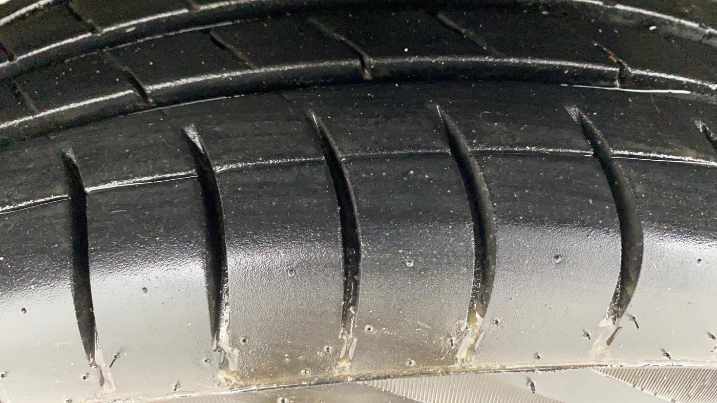 2019 Maruti Baleno DELTA PETROL 1.2, Petrol, Manual, 68,343 km, Left Front Tyre Tread