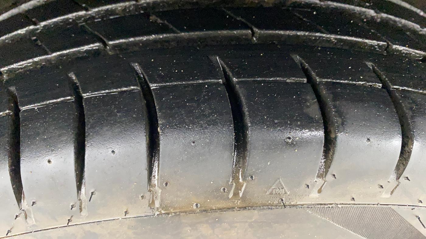 2019 Maruti Baleno DELTA PETROL 1.2, Petrol, Manual, 68,343 km, Right Rear Tyre Tread