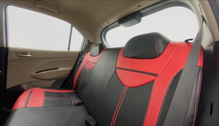 2019 Hyundai NEW SANTRO MAGNA, Petrol, Manual, 25,994 km, Right Side Rear Door Cabin