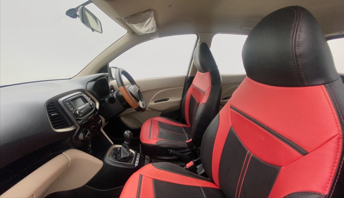 2019 Hyundai NEW SANTRO MAGNA, Petrol, Manual, 25,994 km, Right Side Front Door Cabin