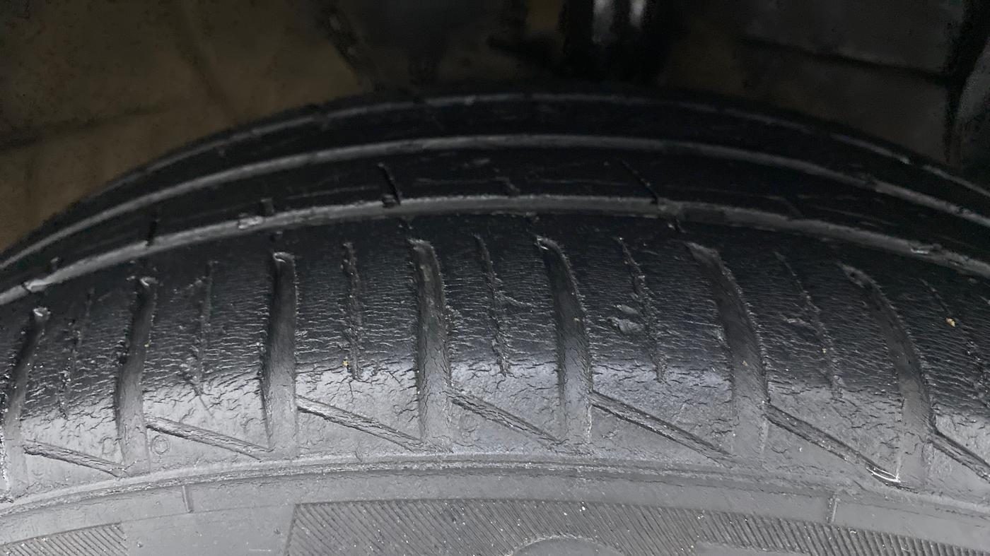 2020 Hyundai GRAND I10 NIOS SPORTZ PETROL, Petrol, Manual, 53,864 km, Right Front Tyre Tread