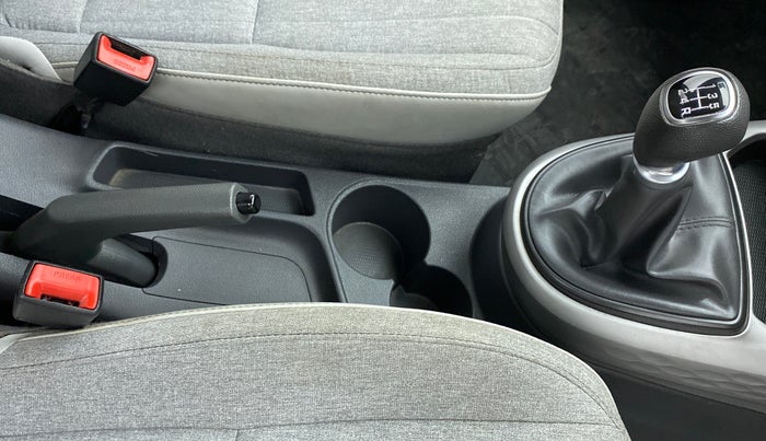 2020 Hyundai GRAND I10 NIOS SPORTZ PETROL, Petrol, Manual, 53,864 km, Gear Lever