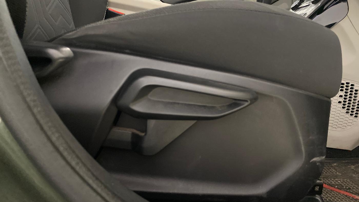 2022 Tata NEXON XZA PLUS PETROL, Petrol, Automatic, 23,976 km, Driver Side Adjustment Panel
