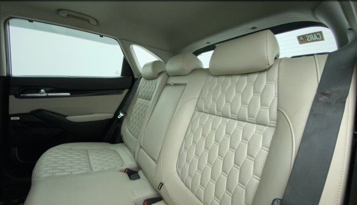 2019 KIA SELTOS HTX PLUS AT1.5 DIESEL, Diesel, Automatic, 86,521 km, Right Side Rear Door Cabin