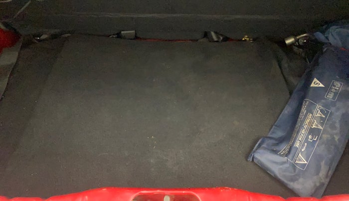 2015 Hyundai Eon ERA +, Petrol, Manual, 56,610 km, Boot Inside