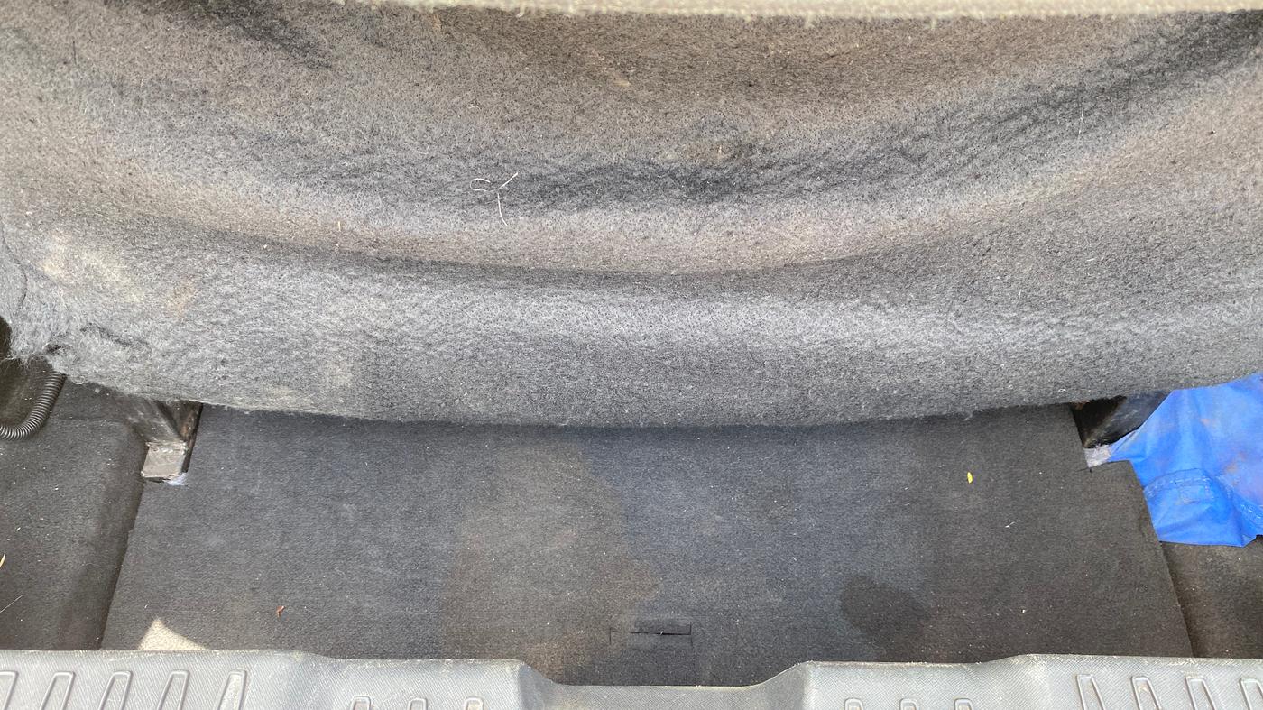 2020 Tata ALTROZ XZ PETROL, CNG, Manual, 46,640 km, Boot Inside