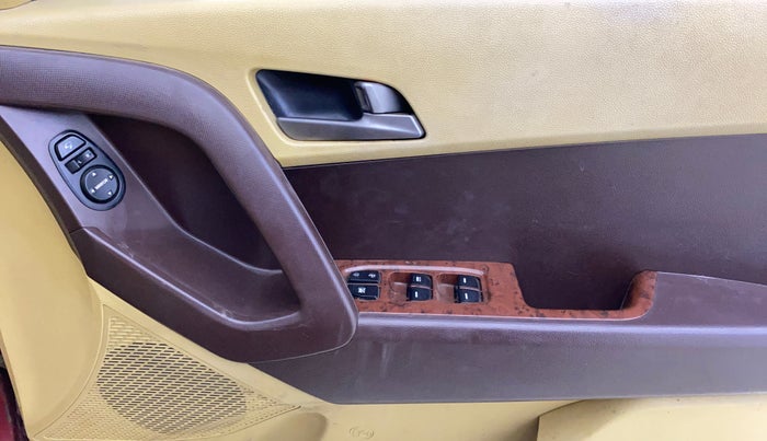 2015 Hyundai Creta SX PLUS 1.6 DIESEL, Diesel, Manual, 74,809 km, Driver Side Door Panels Control