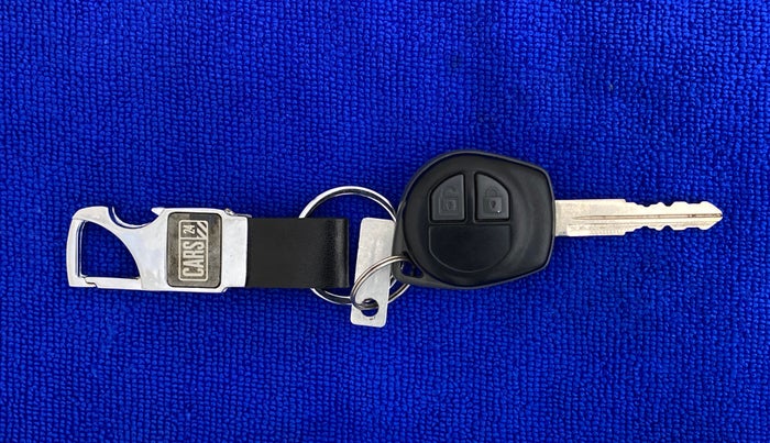2015 Maruti Wagon R 1.0 VXI, Petrol, Manual, 42,231 km, Key Close Up