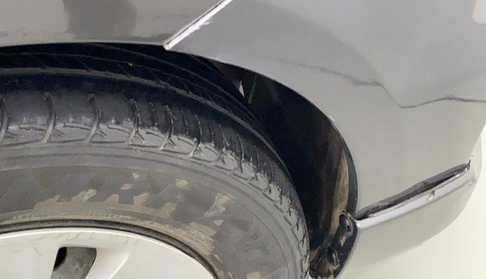 2017 Maruti Ertiga VXI CNG, CNG, Manual, 78,603 km, Right fender - Lining loose